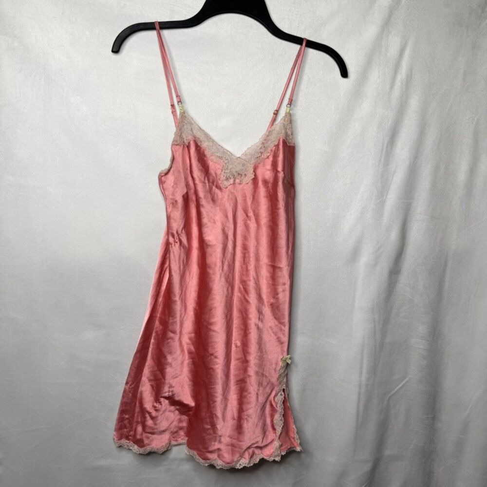 Vintage Victoria’s Secret Sexy Pink Nightie Size XS Chemise Gown Sip Lingerie